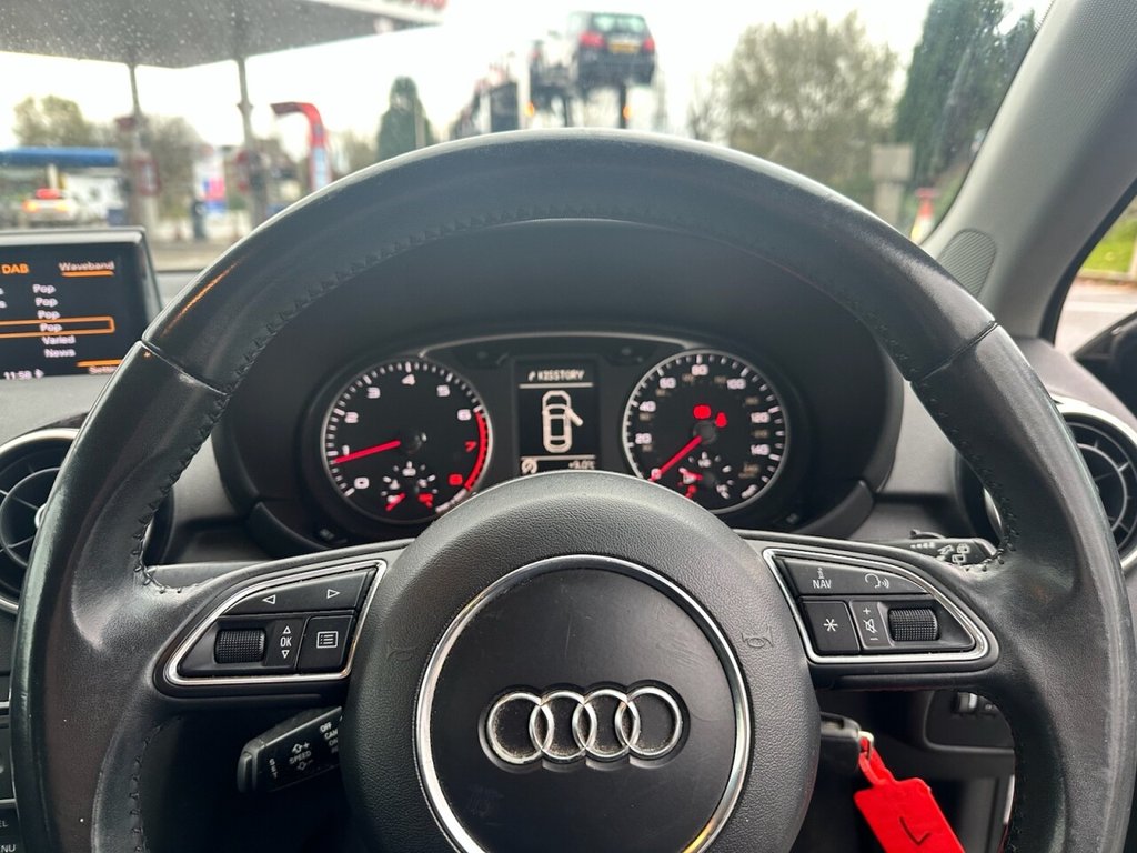 Used Audi A1 2015 for sale - 76686642: Photo 9