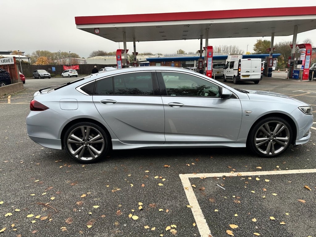 Used Vauxhall Insignia 2017 for sale - 76509783: Photo 8