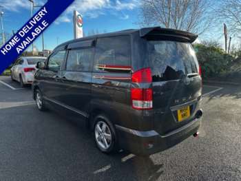 Used Toyota Voxy 2005 for sale - 74845284: Photo