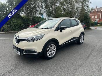 Used Renault Captur 2015 for sale - 79871413: Photo