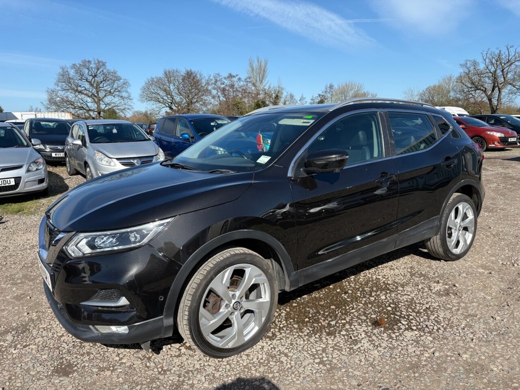 Used Nissan Qashqai 2018 for sale - 77919861: Photo 3