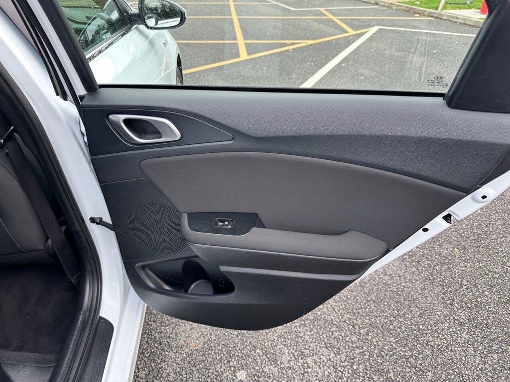 Used Kia Ceed 2019 for sale - 76068275: Photo 16