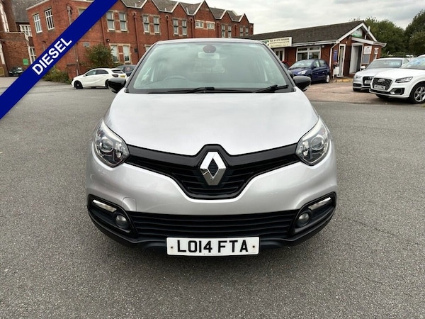 Used Renault Captur 2014 for sale - 76068413: Photo 2