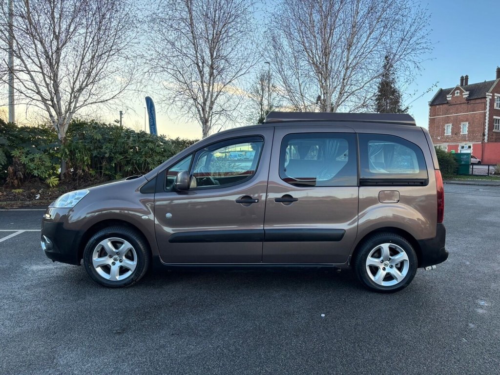 Used Peugeot Partner Tepee 2012 for sale - 77088886: Photo 11