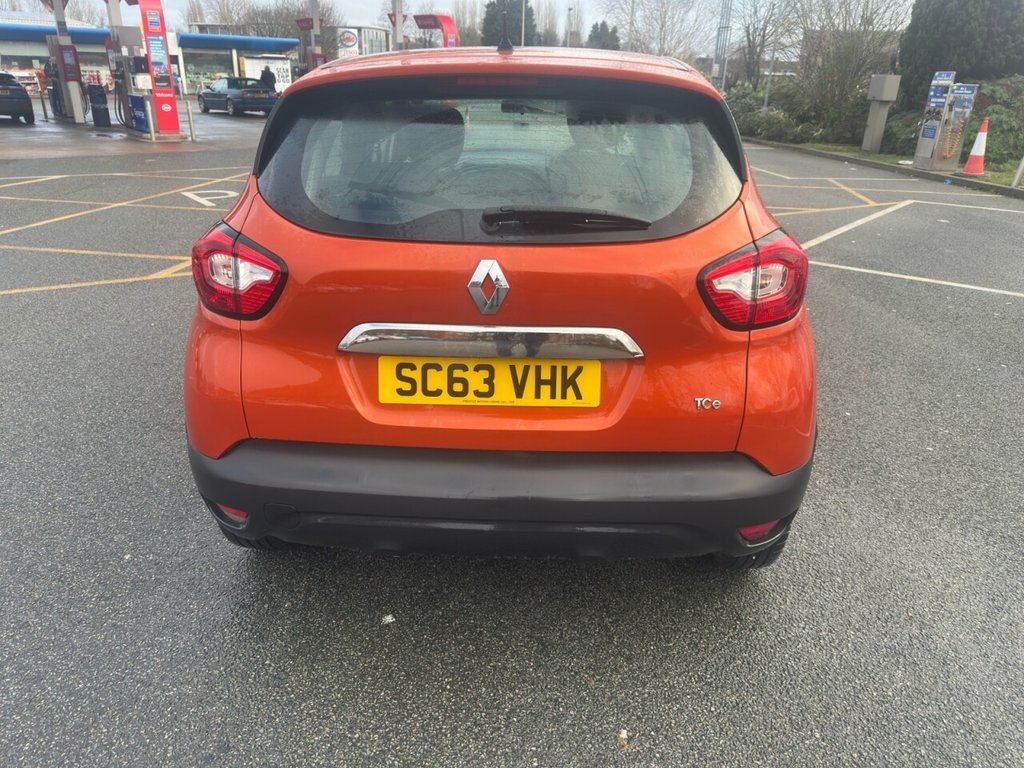 Used Renault Captur 2014 for sale - 77477454: Photo 4