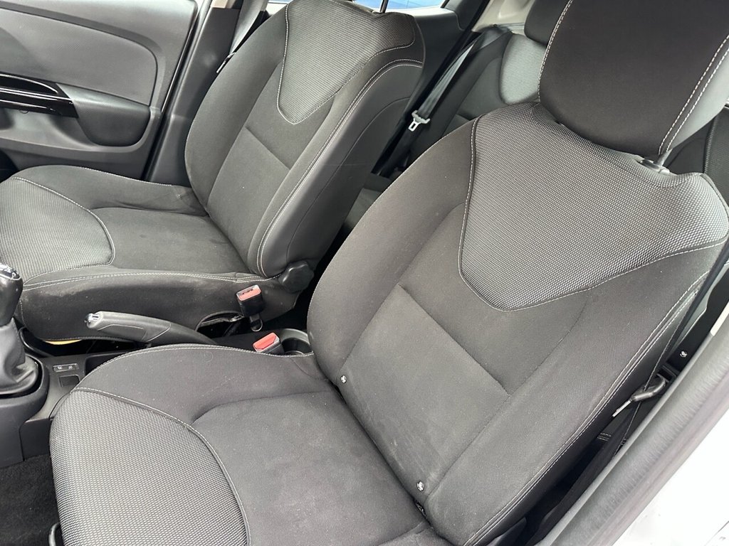 Used Renault Clio 2013 for sale - 77072565: Photo 11