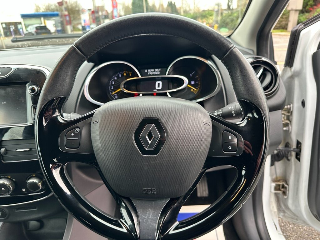 Used Renault Clio 2013 for sale - 77072565: Photo 22