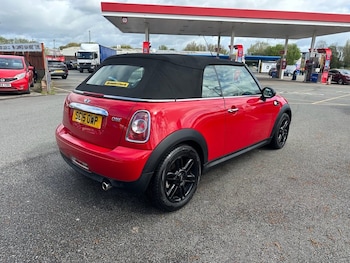 Used MINI Convertible 2015 for sale - 78272031: Photo