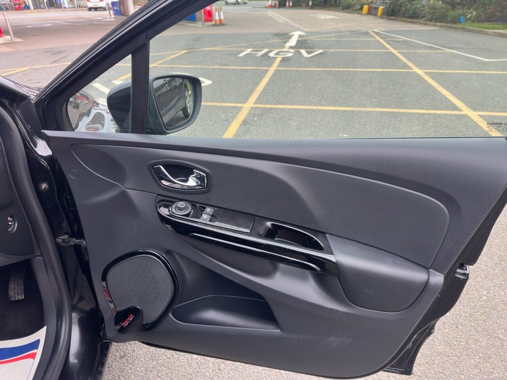 Used Renault Clio 2013 for sale - 77199777: Photo 18