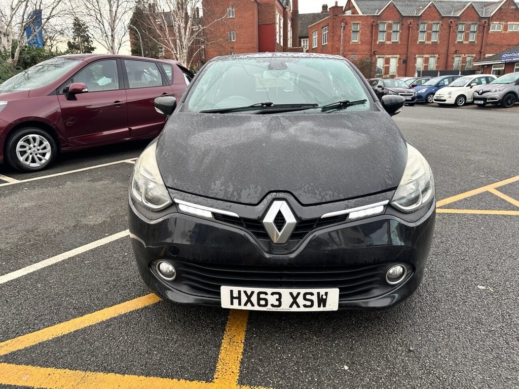Used Renault Clio 2013 for sale - 77199777: Photo 2