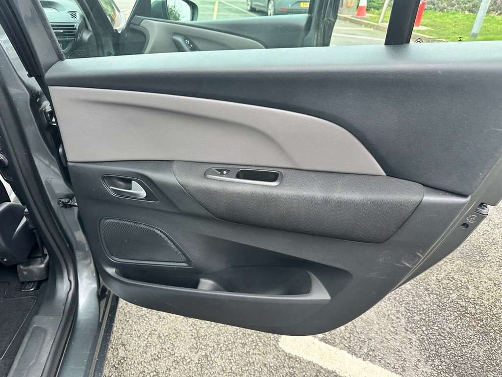 Used Citroen C4 Grand Picasso 2016 for sale - 77408535: Photo 13