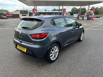 Used Renault Clio 2018 for sale - 78805670: Photo