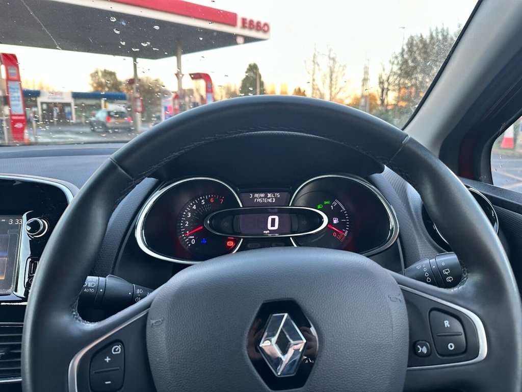 Used Renault Clio 2018 for sale - 76740291: Photo 10