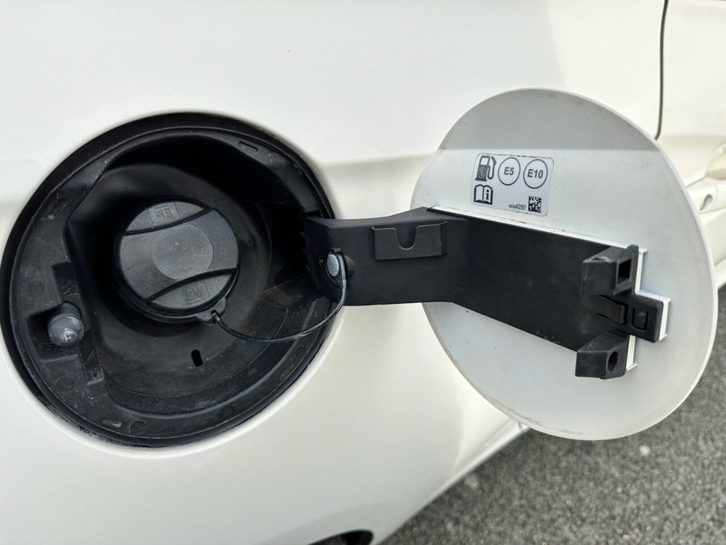 Used Vauxhall ADAM 2018 for sale - 77642420: Photo 16