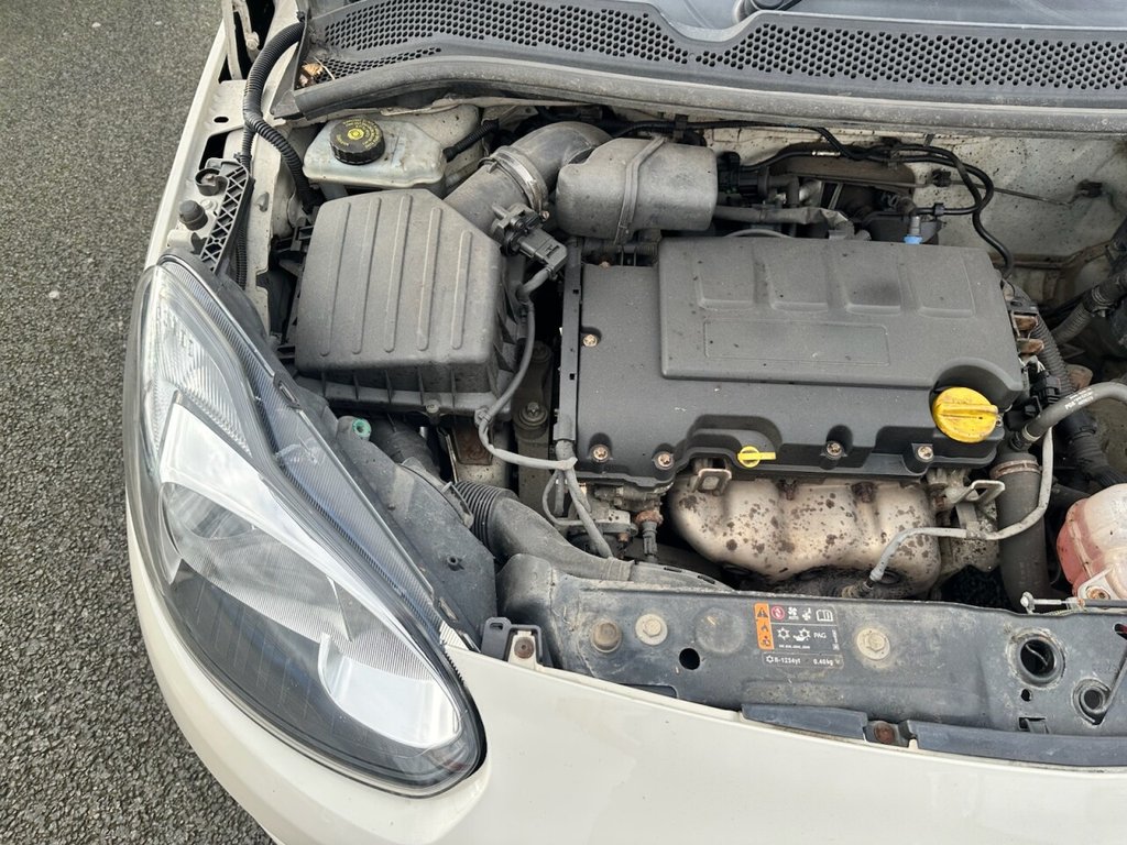 Used Vauxhall ADAM 2018 for sale - 77642420: Photo 28