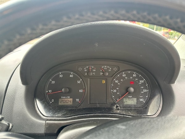 Used Volkswagen Polo 2009 for sale - 76236099: Photo 11