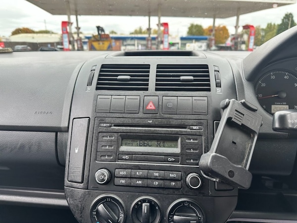 Used Volkswagen Polo 2009 for sale - 76236099: Photo 12