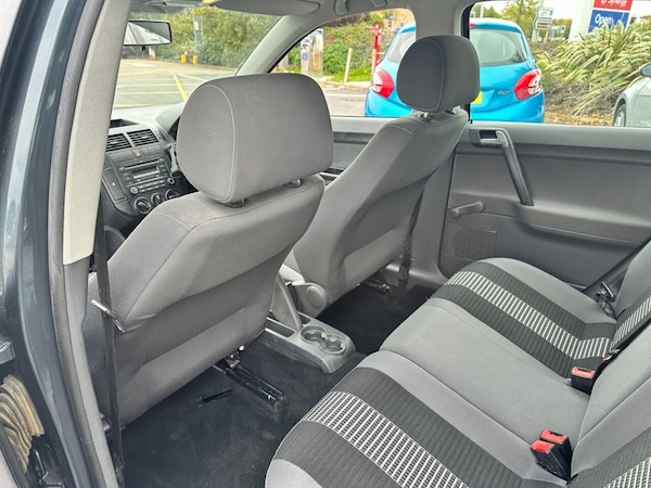 Used Volkswagen Polo 2009 for sale - 76236099: Photo 23
