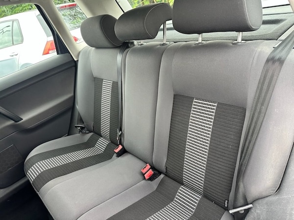 Used Volkswagen Polo 2009 for sale - 76236099: Photo 24