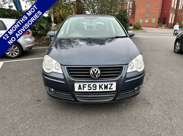 Used Volkswagen Polo 2009 for sale - 76236099: Photo 2