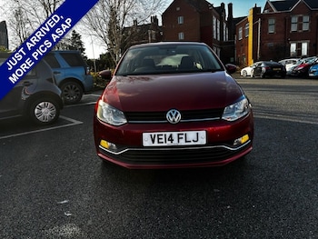 Used Volkswagen Polo 2014 for sale - 77227218: Photo