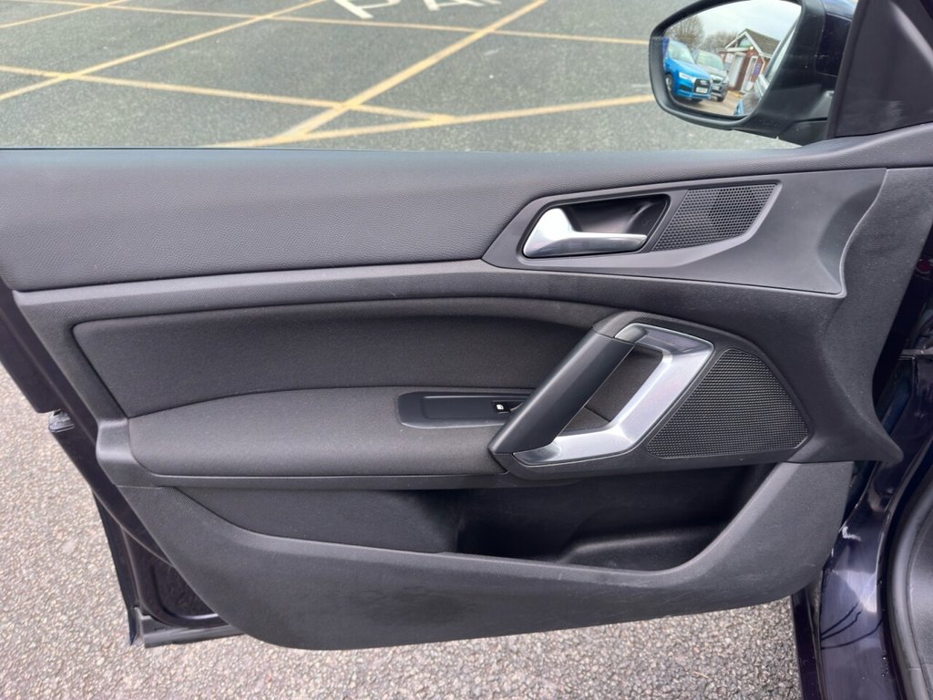 Used Peugeot 308 2017 for sale - 77507241: Photo 11