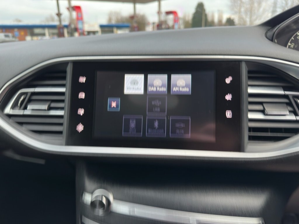 Used Peugeot 308 2017 for sale - 77507241: Photo 26