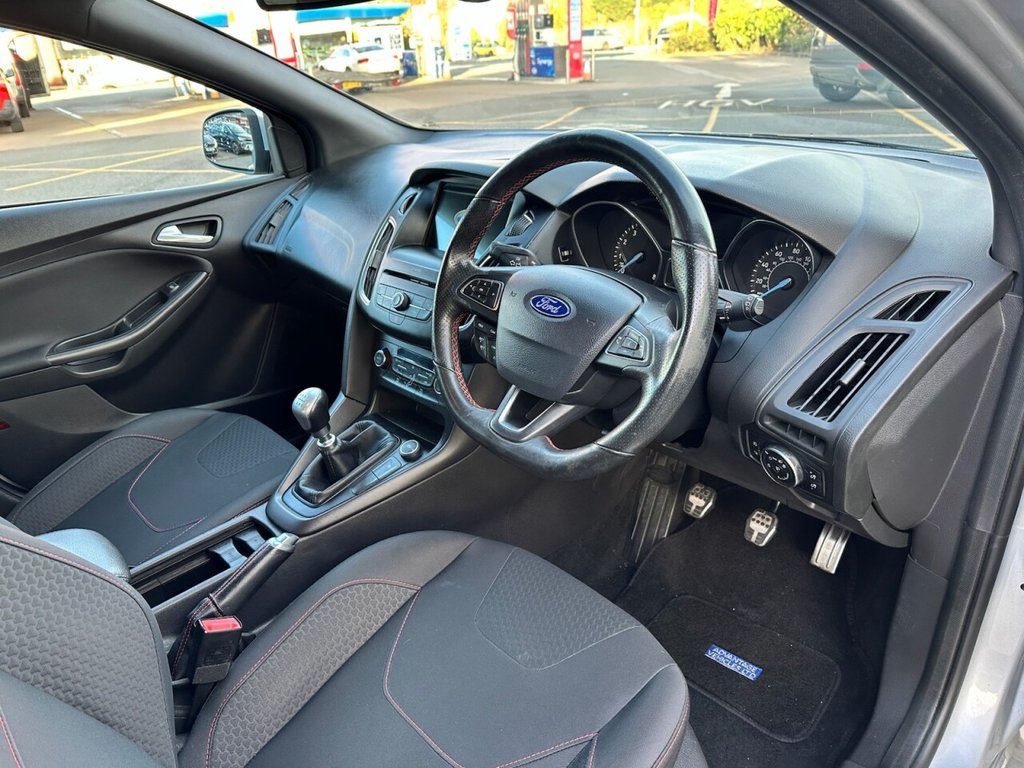 Used Ford Focus 2018 for sale - 76406393: Photo 10