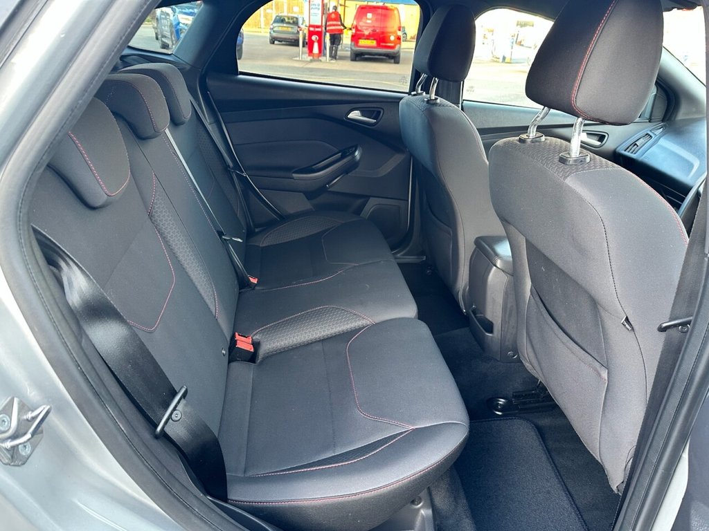 Used Ford Focus 2018 for sale - 76406393: Photo 16