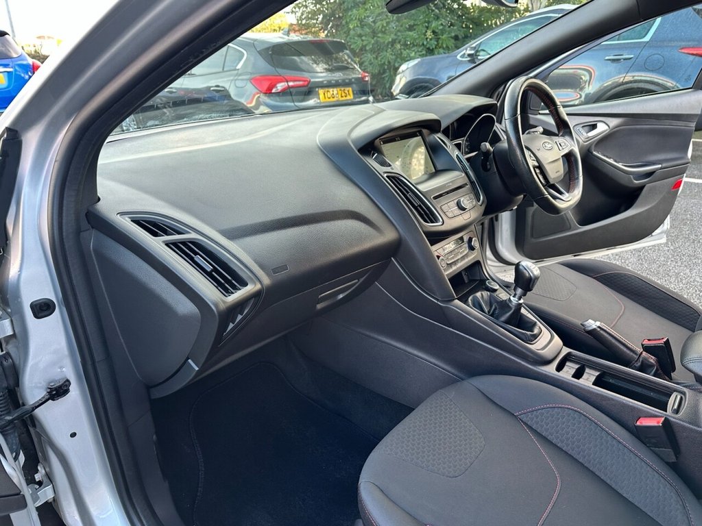 Used Ford Focus 2018 for sale - 76406393: Photo 20