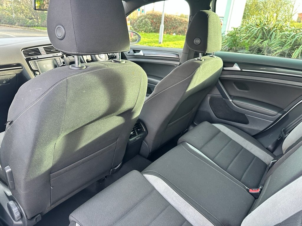 Used Volkswagen Golf 2015 for sale - 76882983: Photo 15