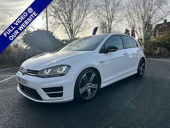 Used Volkswagen Golf 2015 for sale - 76882983: Photo