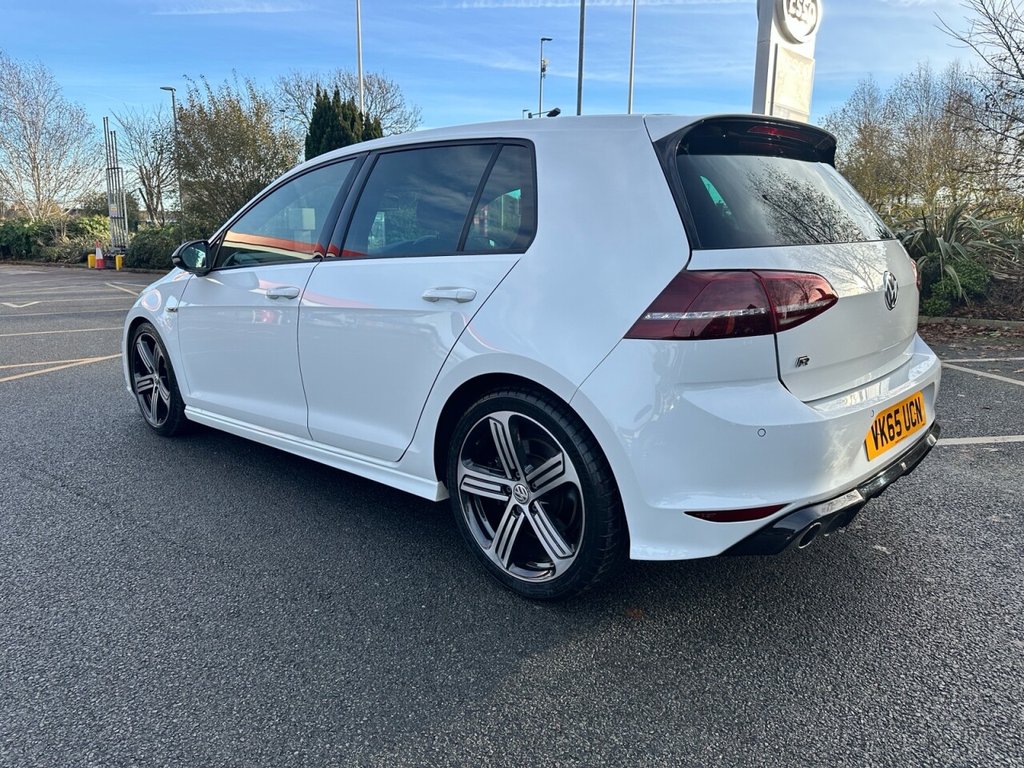 Used Volkswagen Golf 2015 for sale - 76882983: Photo 8