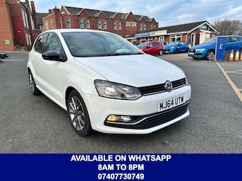 Used Volkswagen Polo 2015 for sale - 77667041: Photo