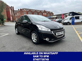 Used Peugeot 208 2014 for sale - 79422071: Photo