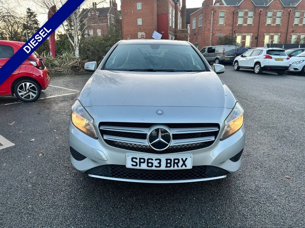 Used Mercedes-Benz A-Class 2013 for sale - 76740328: Photo 3