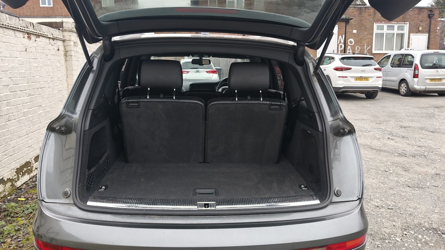 Used Audi Q7 2013 for sale - 77745394: Photo 9