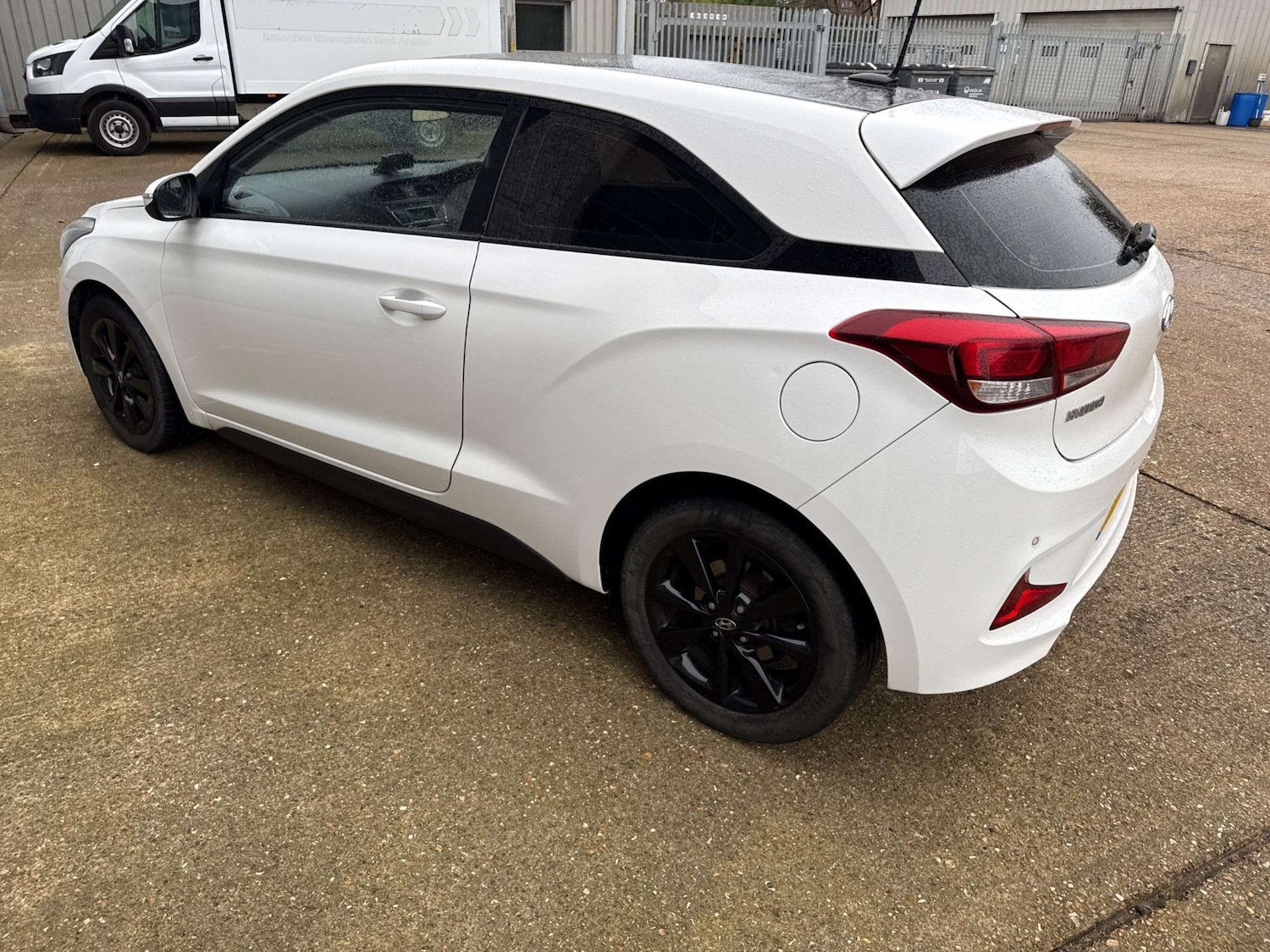 Used Hyundai i20 2017 for sale - 77296345: Photo 3