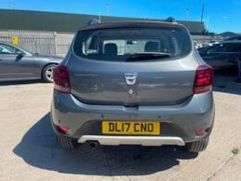 Used Dacia Sandero Stepway 2017 for sale - 79547449: Photo