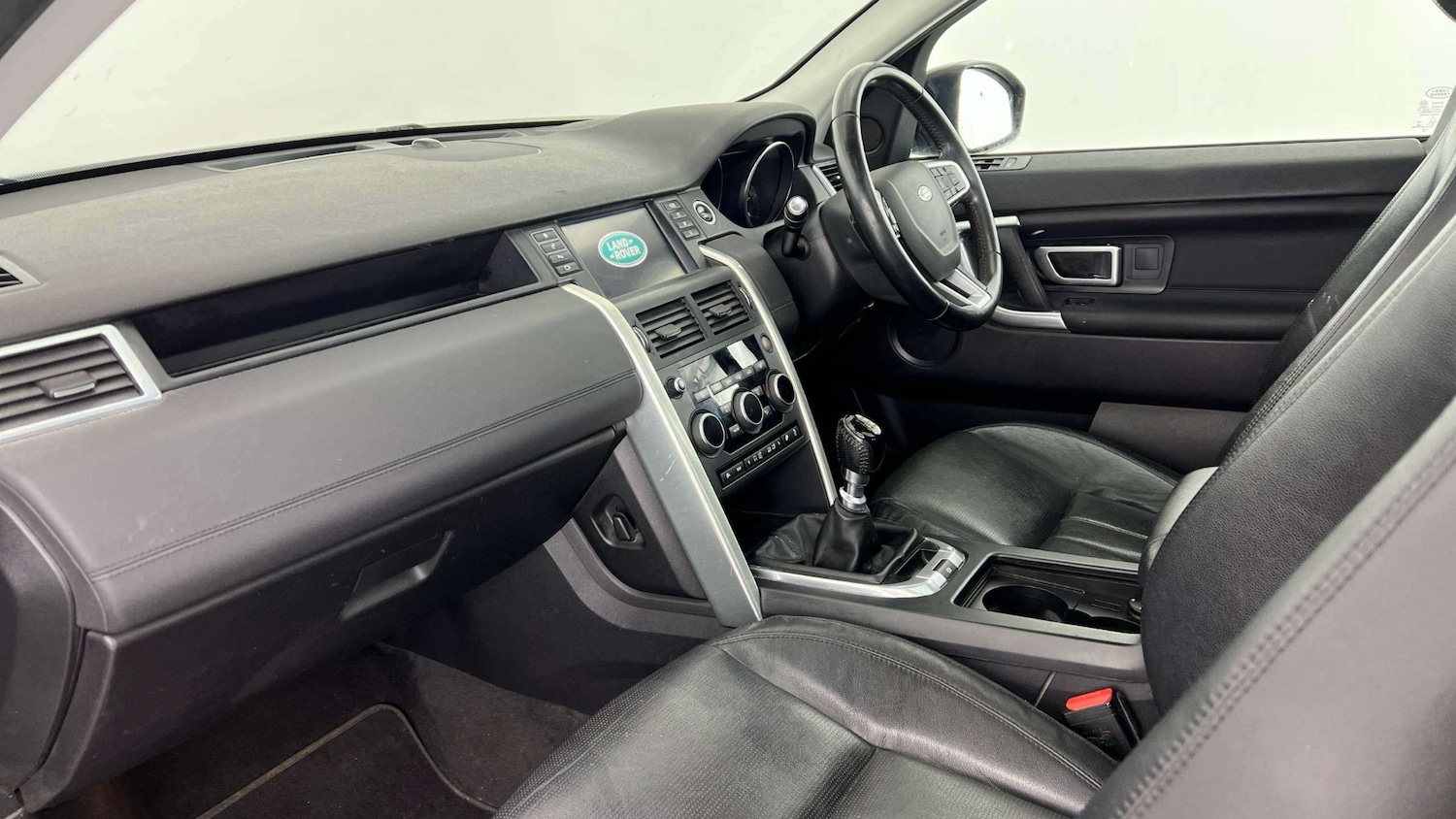 Used Land Rover Discovery Sport 2015 for sale - 76859591: Photo 29