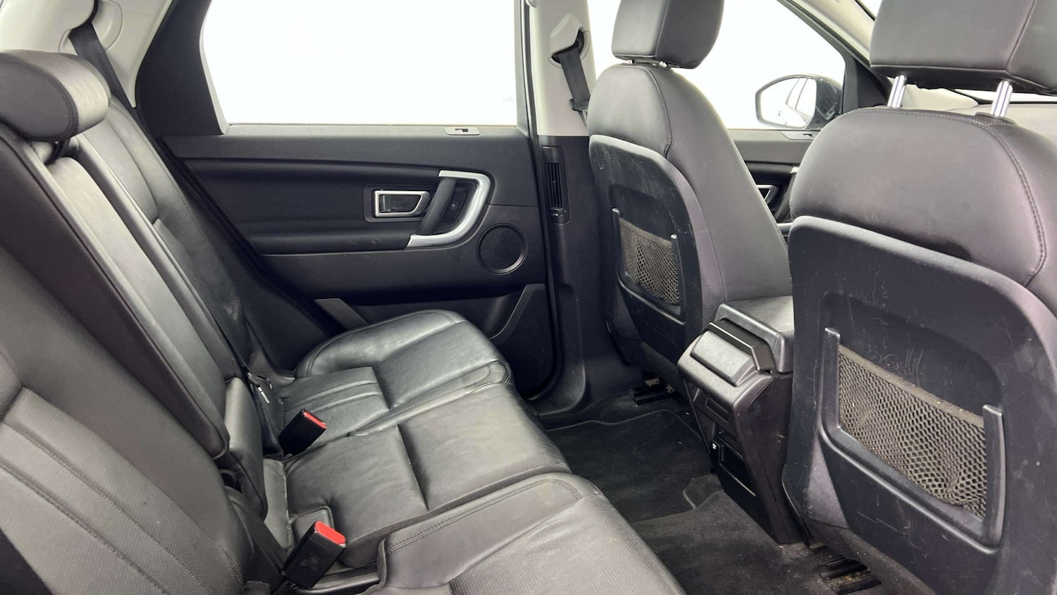 Used Land Rover Discovery Sport 2015 for sale - 76859591: Photo 32