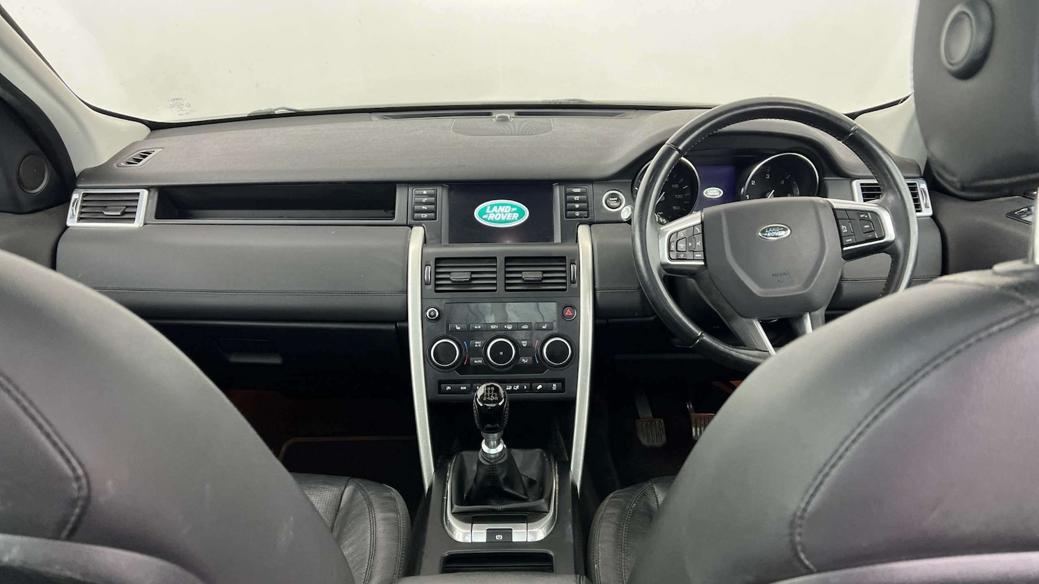Used Land Rover Discovery Sport 2015 for sale - 76859591: Photo 33