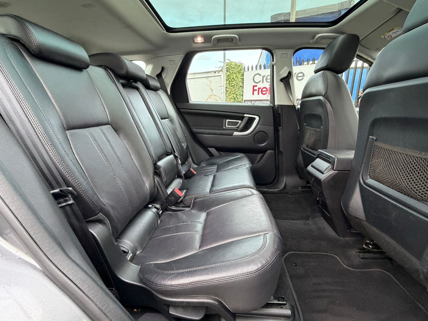 Used Land Rover Discovery Sport 2015 for sale - 76859591: Photo 46