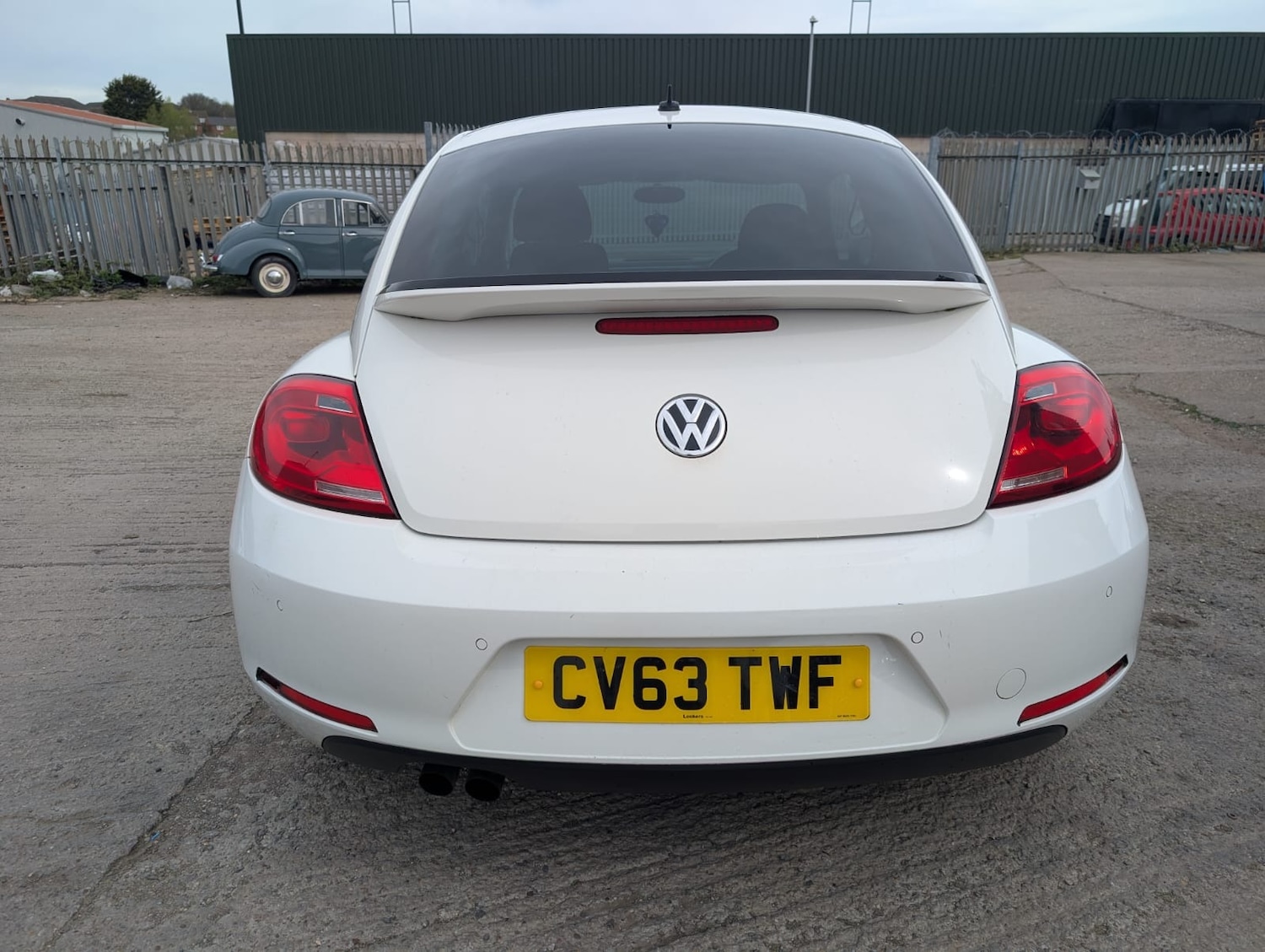 Used Volkswagen Beetle 2013 for sale - 78180594: Photo 2