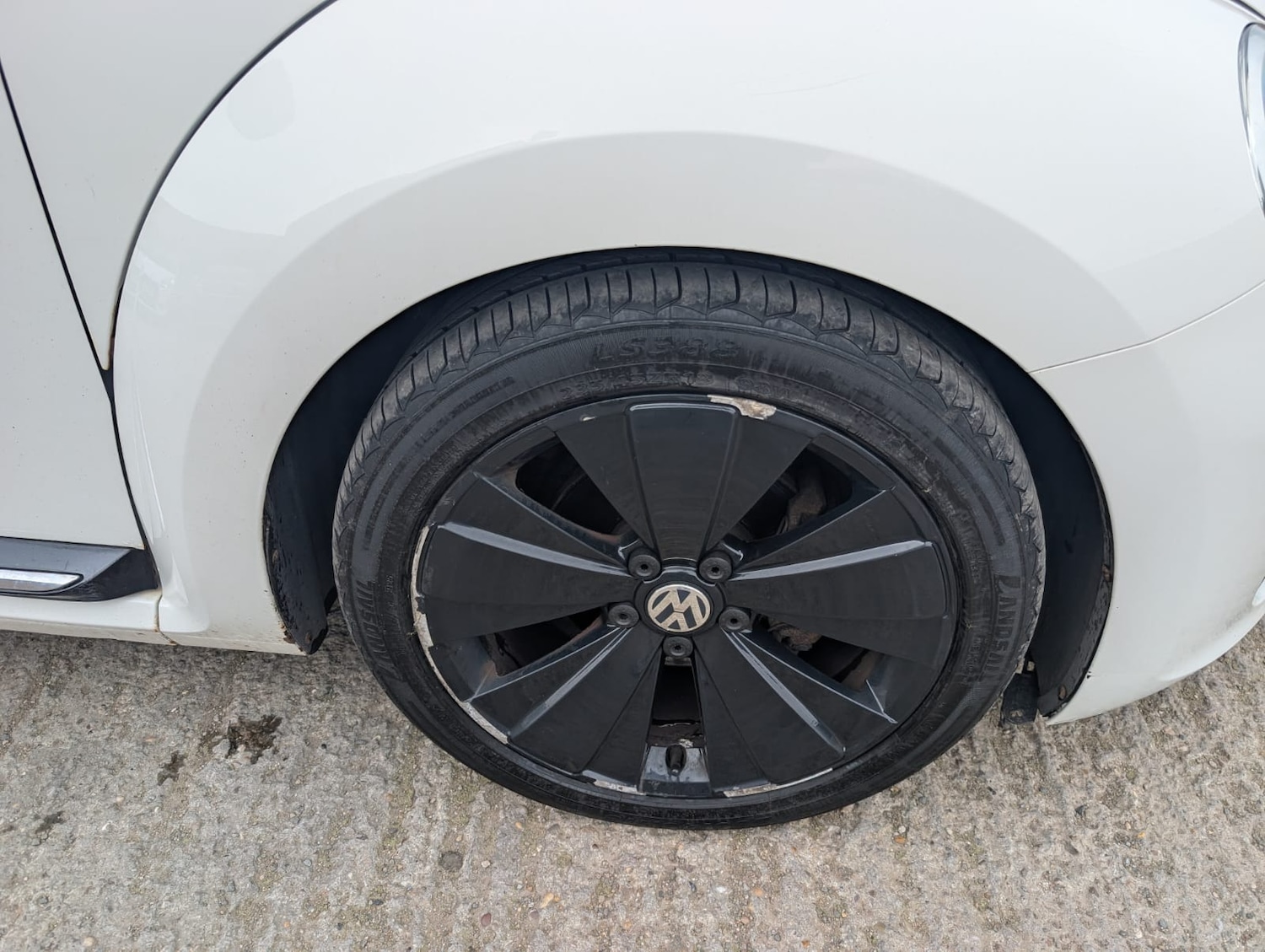 Used Volkswagen Beetle 2013 for sale - 78180594: Photo 24