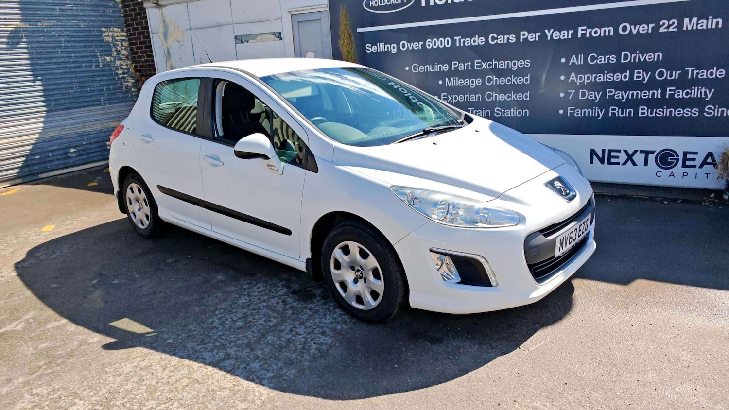 Used Peugeot 308 2013 for sale - 76332411: Photo 1