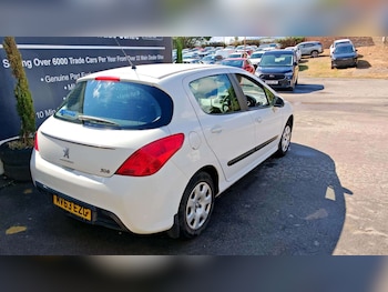 Used Peugeot 308 2013 for sale - 76332411: Photo