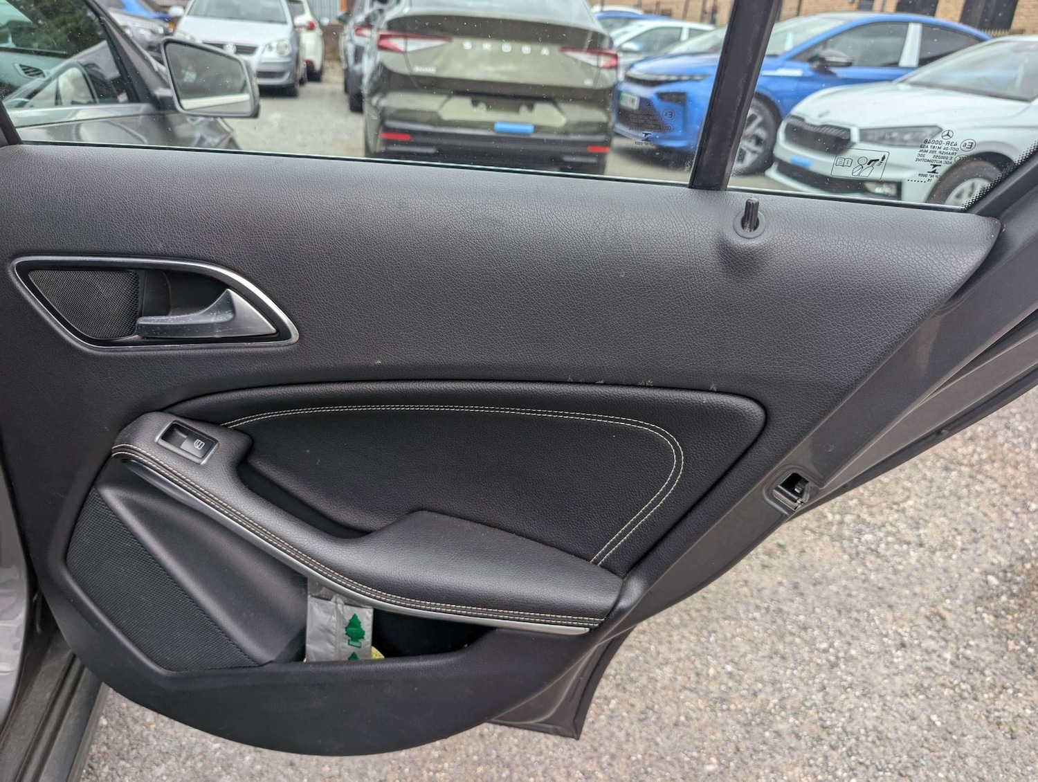 Used Mercedes-Benz A-Class 2015 for sale - 77005551: Photo 29