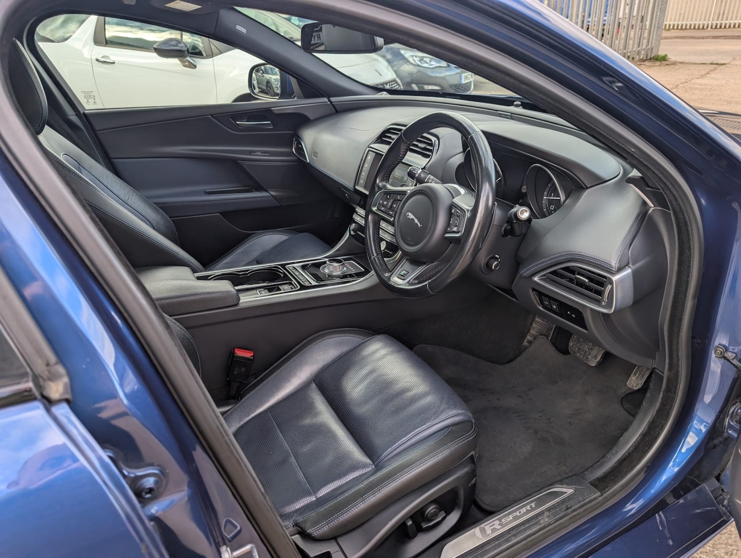 Used Jaguar XE 2015 for sale - 78000652: Photo 20