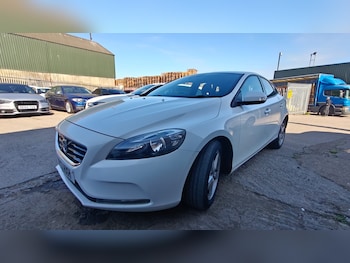 Used Volvo V40 2013 for sale - 78329113: Photo